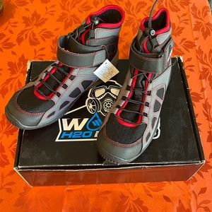 Works H2O Designs Water Shoes